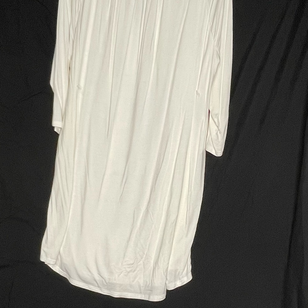 Cream dress - Picture 7 of 9